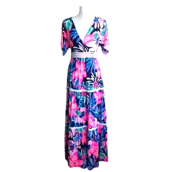 Lilly Pulitzer Maribella Maxi Dress Size 4 / Colorful Floral Pink & Blue  Print